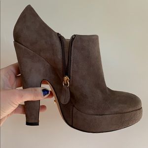 Jerome C. Rousseau gray suede 38.5